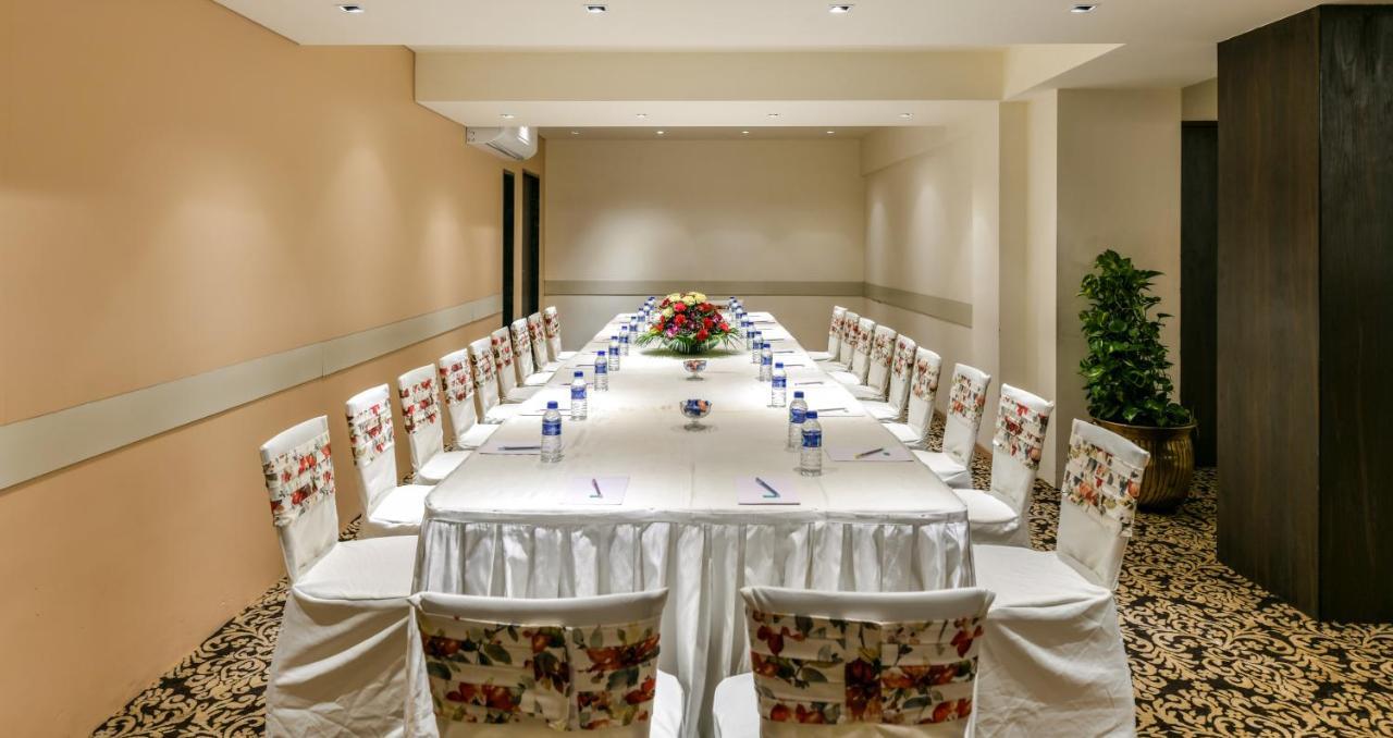 The Paradise By Tunga Bombay Extérieur photo